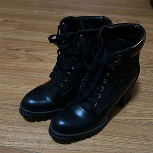 Zara Trafaluc Boots